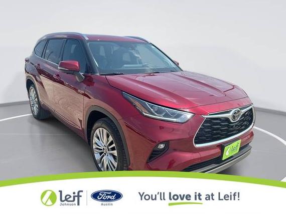 TOYOTA HIGHLANDER 2023 5TDKDRAH7PS032893 image