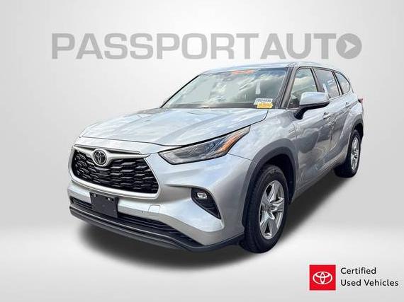 TOYOTA HIGHLANDER 2023 5TDKDRAH9PS028022 image