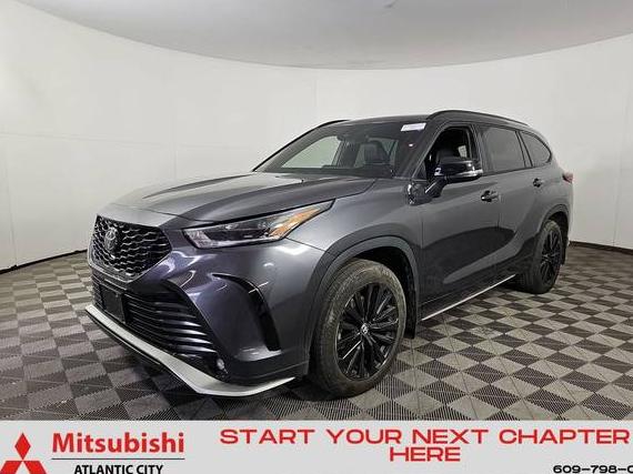TOYOTA HIGHLANDER 2023 5TDKDRBHXPS513297 image