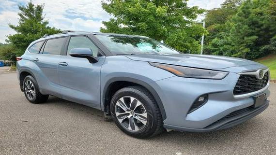 TOYOTA HIGHLANDER 2023 5TDKDRBH0PS037092 image