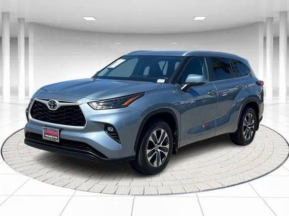 TOYOTA HIGHLANDER 2023 5TDKDRAH8PS044955 image