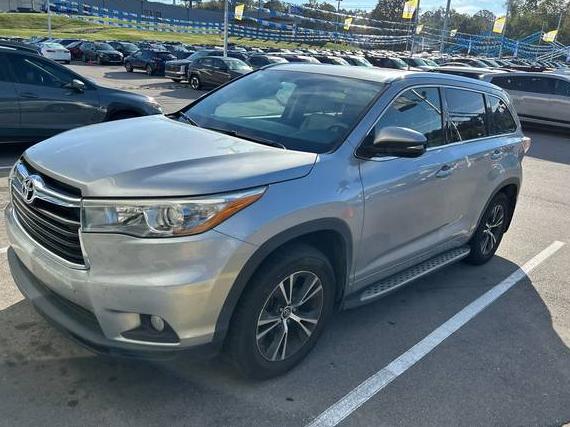 TOYOTA HIGHLANDER 2016 5TDKKRFH4GS139043 image