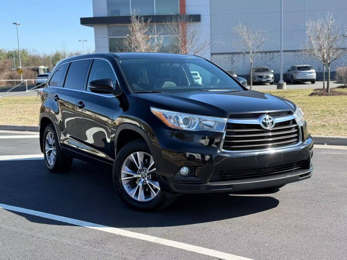 TOYOTA HIGHLANDER 2016 5TDBKRFH8GS335583 image