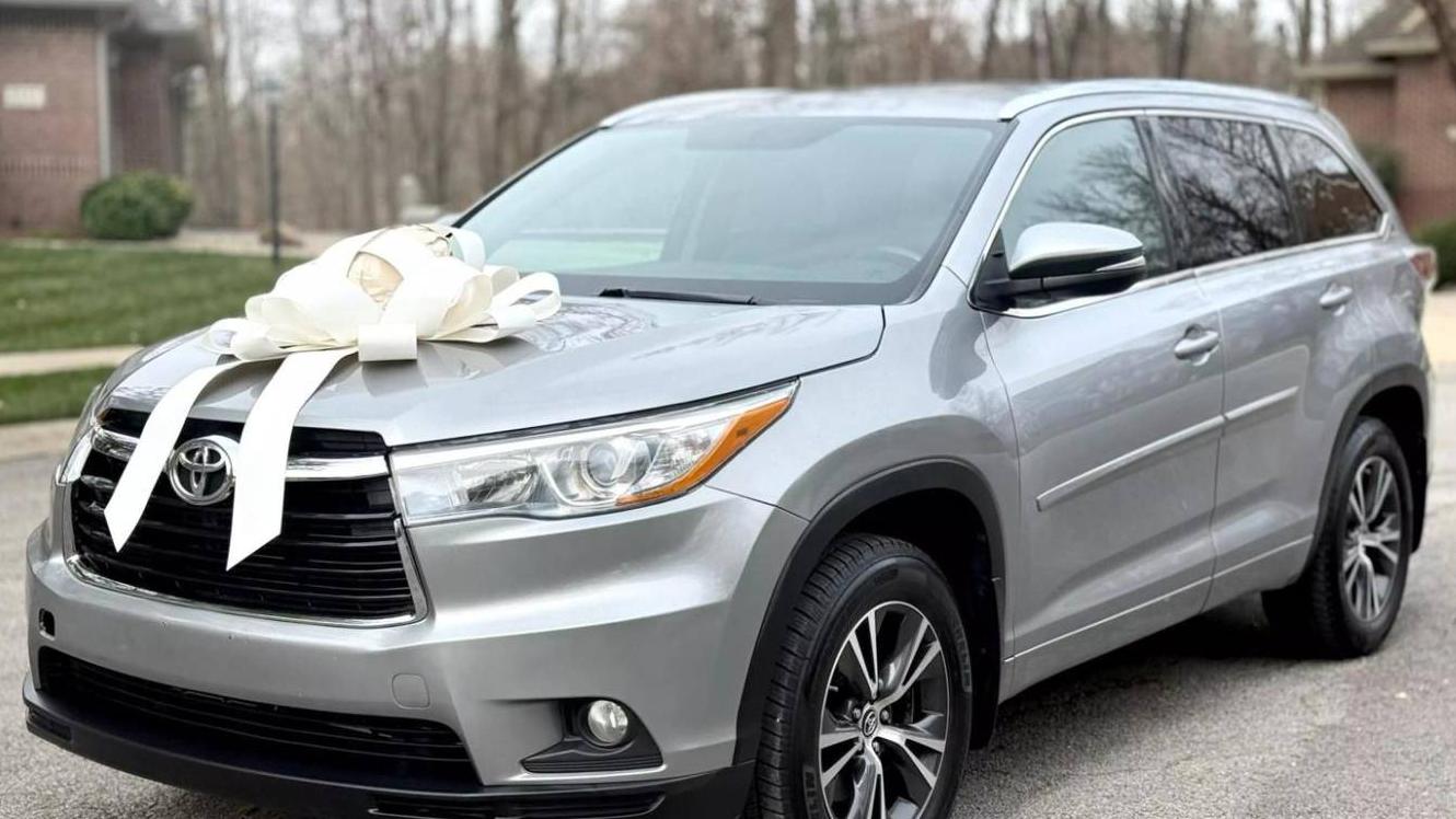 TOYOTA HIGHLANDER 2016 5TDJKRFH3GS349855 image