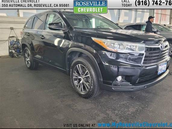 TOYOTA HIGHLANDER 2016 5TDKKRFH2GS121284 image