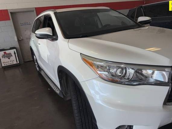TOYOTA HIGHLANDER 2016 5TDYKRFH0GS145254 image