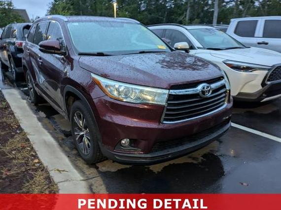 TOYOTA HIGHLANDER 2016 5TDKKRFH8GS144200 image