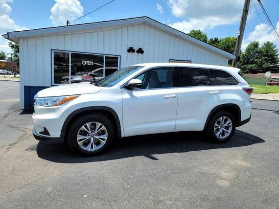 TOYOTA HIGHLANDER 2016 5TDZARFH9GS020356 image