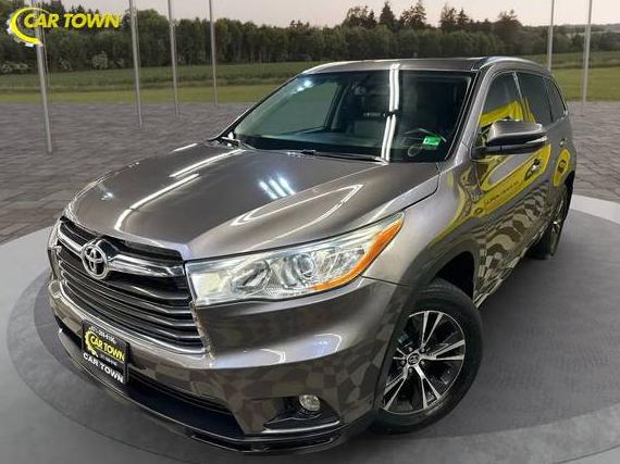 TOYOTA HIGHLANDER 2016 5TDJKRFH2GS285002 image