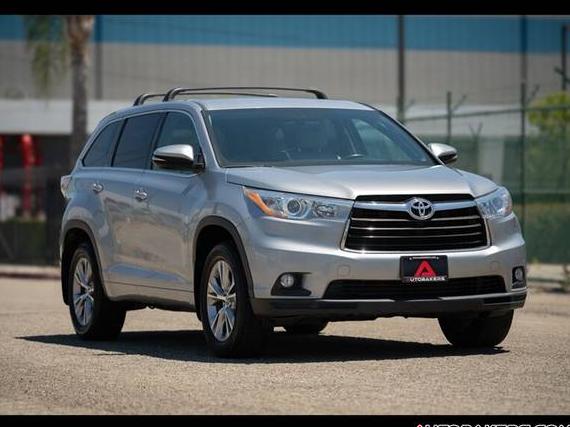 TOYOTA HIGHLANDER 2016 5TDBKRFH0GS339174 image