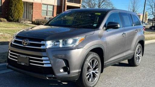 TOYOTA HIGHLANDER 2019 5TDBZRFH6KS916780 image