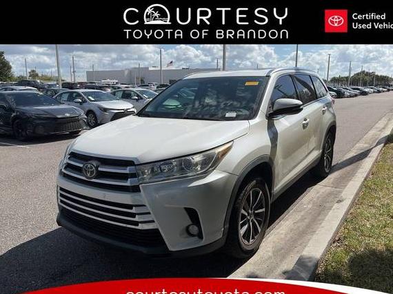 TOYOTA HIGHLANDER 2019 5TDKZRFH1KS346252 image