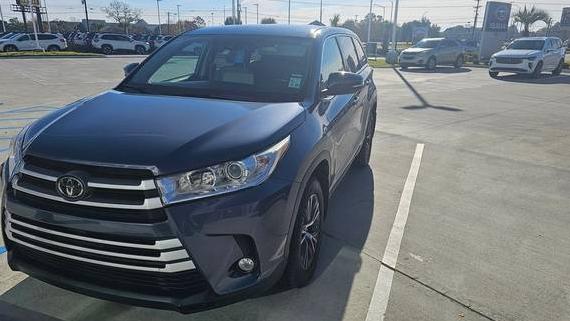 TOYOTA HIGHLANDER 2019 5TDZZRFH6KS295846 image TOYOTA HIGHLANDER 2019 5TDZZRFH6KS295846 image