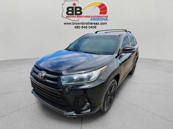 TOYOTA HIGHLANDER 2019 5TDKZRFH2KS565690 image TOYOTA HIGHLANDER 2019 5TDKZRFH2KS565690 image