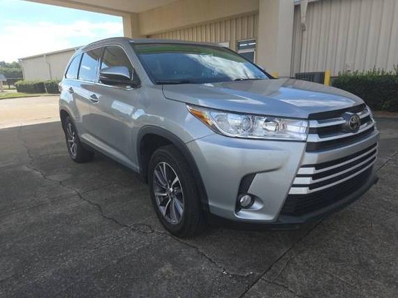 TOYOTA HIGHLANDER 2019 5TDKZRFH8KS304628 image