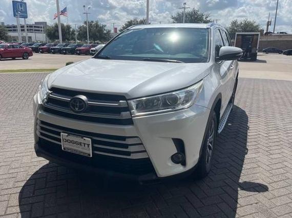 TOYOTA HIGHLANDER 2019 5TDKZRFH6KS332363 image TOYOTA HIGHLANDER 2019 5TDKZRFH6KS332363 image