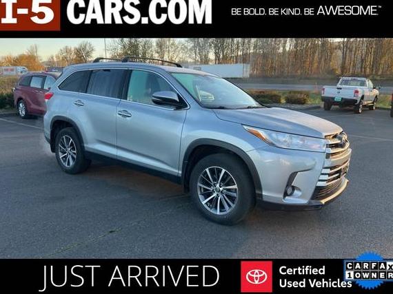 TOYOTA HIGHLANDER 2019 5TDJZRFH1KS596974 image