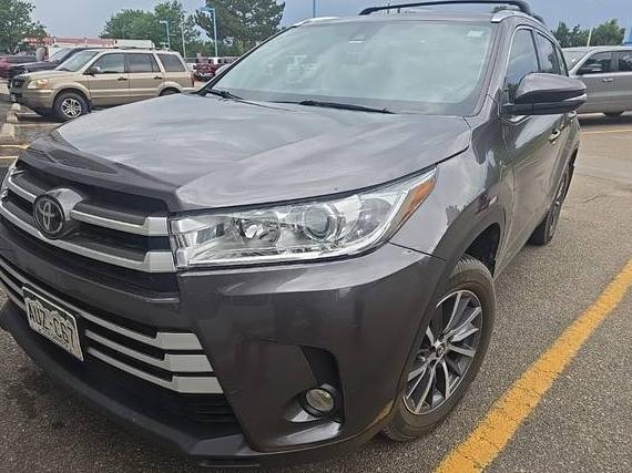 TOYOTA HIGHLANDER 2019 5TDJZRFH6KS566949 image