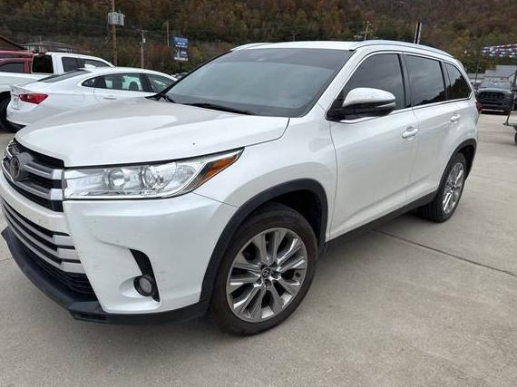 TOYOTA HIGHLANDER 2019 5TDJZRFH6KS602039 image