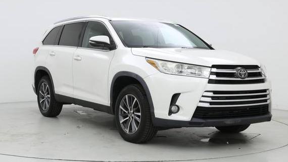 TOYOTA HIGHLANDER 2019 5TDKZRFH7KS564213 image