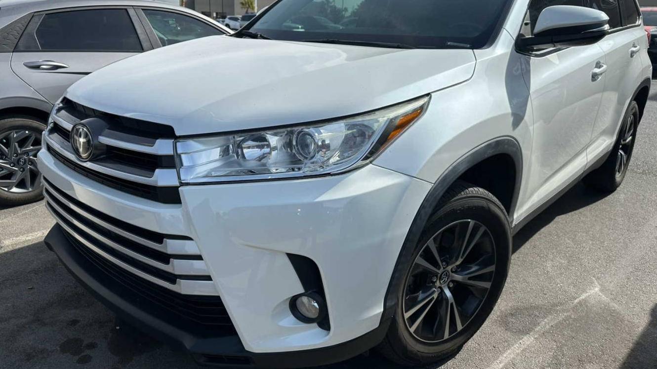 TOYOTA HIGHLANDER 2019 5TDZZRFH9KS338706 image