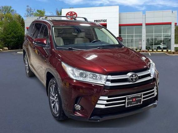 TOYOTA HIGHLANDER 2019 5TDJZRFH6KS707664 image