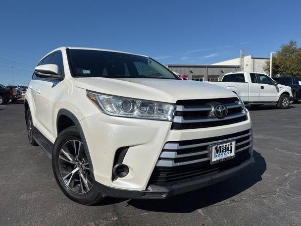 TOYOTA HIGHLANDER 2019 5TDZARFH7KS051842 image