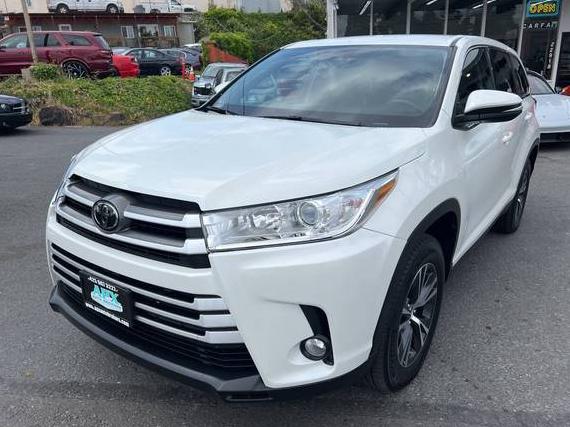 TOYOTA HIGHLANDER 2019 5TDZZRFH1KS294393 image