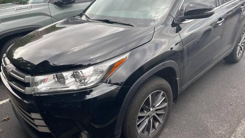 TOYOTA HIGHLANDER 2019 5TDJZRFH4KS604856 image