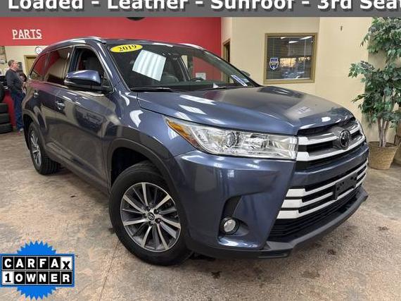 TOYOTA HIGHLANDER 2019 5TDJZRFH5KS935512 image