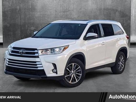 TOYOTA HIGHLANDER 2019 5TDKZRFH6KS563828 image