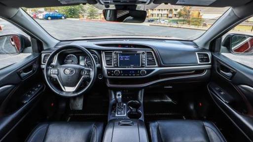 TOYOTA HIGHLANDER 2019 5TDDZRFH1KS951445 image