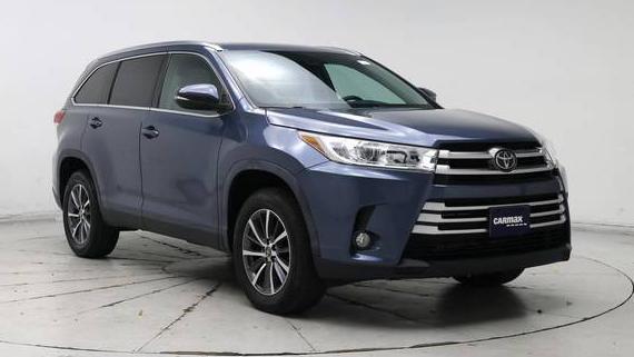TOYOTA HIGHLANDER 2019 5TDKZRFH4KS359657 image
