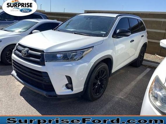 TOYOTA HIGHLANDER 2019 5TDKZRFH8KS326676 image