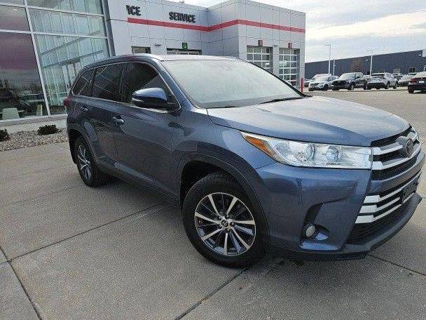 TOYOTA HIGHLANDER 2019 5TDJZRFH0KS959880 image