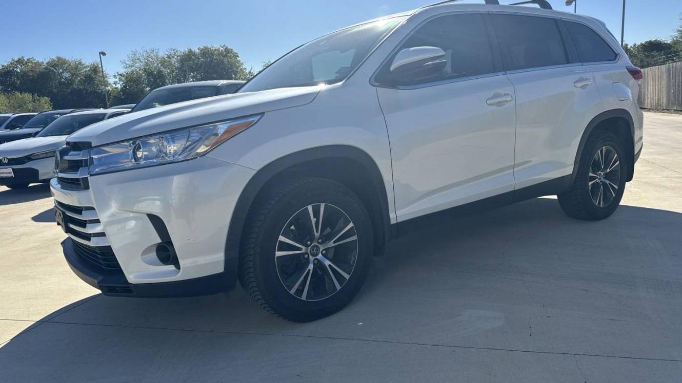 TOYOTA HIGHLANDER 2019 5TDBZRFH8KS963289 image