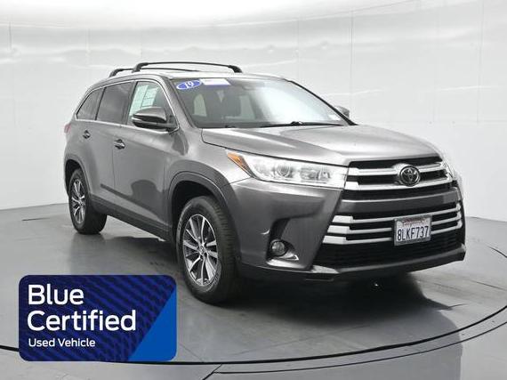 TOYOTA HIGHLANDER 2019 5TDKZRFH2KS564507 image TOYOTA HIGHLANDER 2019 5TDKZRFH2KS564507 image