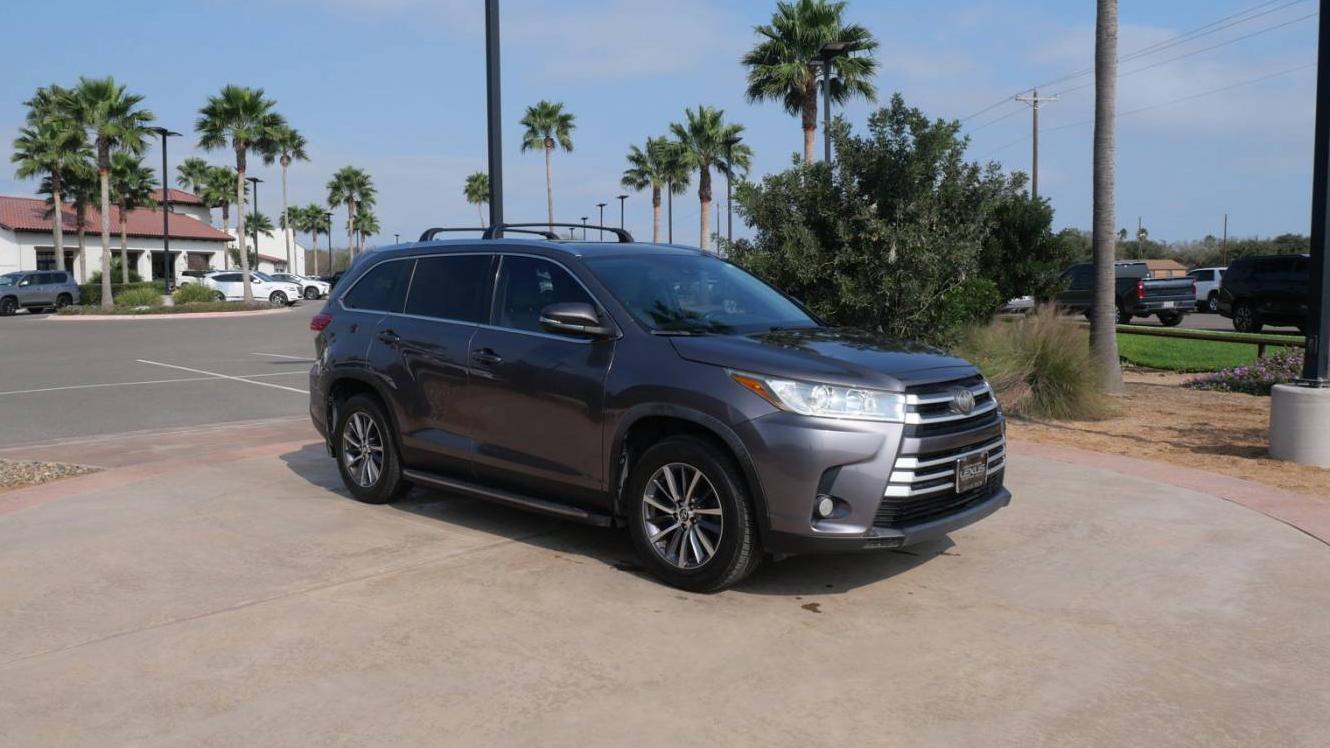 TOYOTA HIGHLANDER 2019 5TDKZRFH9KS313628 image