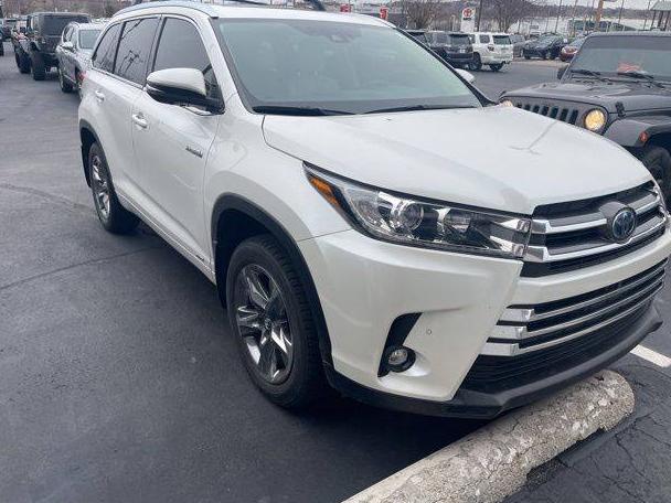 TOYOTA HIGHLANDER 2019 5TDDGRFH8KS055567 image