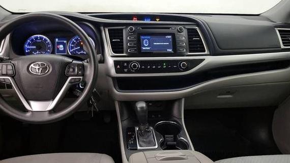TOYOTA HIGHLANDER 2019 5TDBZRFH4KS975116 image