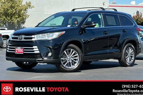 TOYOTA HIGHLANDER 2019 5TDKZRFH1KS557869 image
