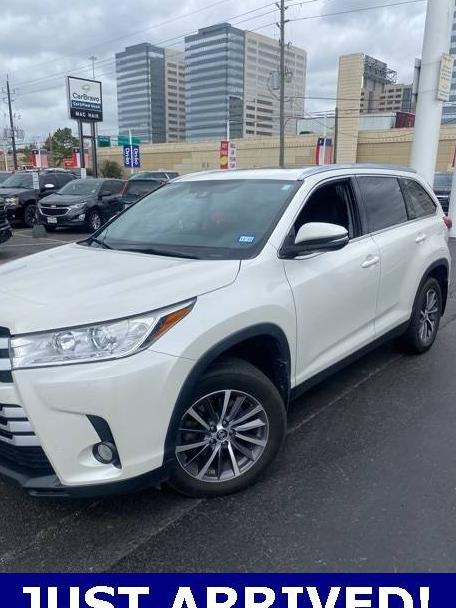 TOYOTA HIGHLANDER 2019 5TDKZRFH5KS550844 image