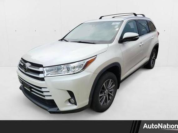 TOYOTA HIGHLANDER 2019 5TDJZRFH4KS621009 image