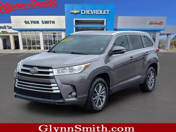 TOYOTA HIGHLANDER 2019 5TDKZRFH9KS551253 image TOYOTA HIGHLANDER 2019 5TDKZRFH9KS551253 image