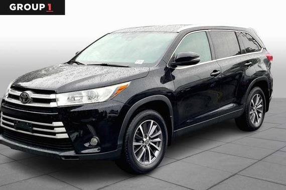 TOYOTA HIGHLANDER 2019 5TDJZRFH6KS577949 image