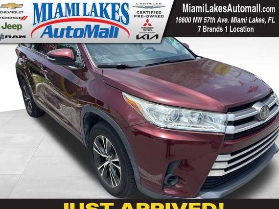 TOYOTA HIGHLANDER 2019 5TDZARFH2KS046564 image