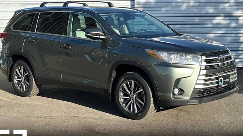 TOYOTA HIGHLANDER 2019 5TDJZRFH4KS700759 image