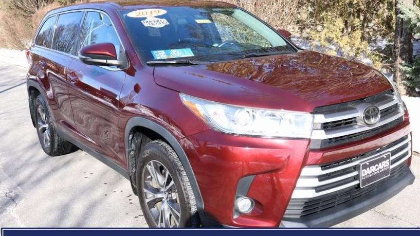 TOYOTA HIGHLANDER 2019 5TDBZRFH0KS932845 image