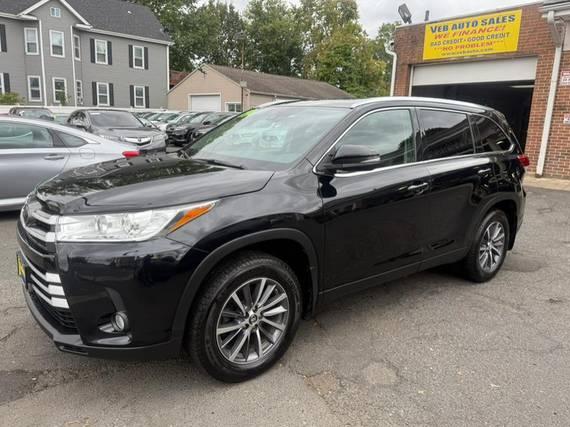TOYOTA HIGHLANDER 2019 5TDJZRFH1KS998607 image