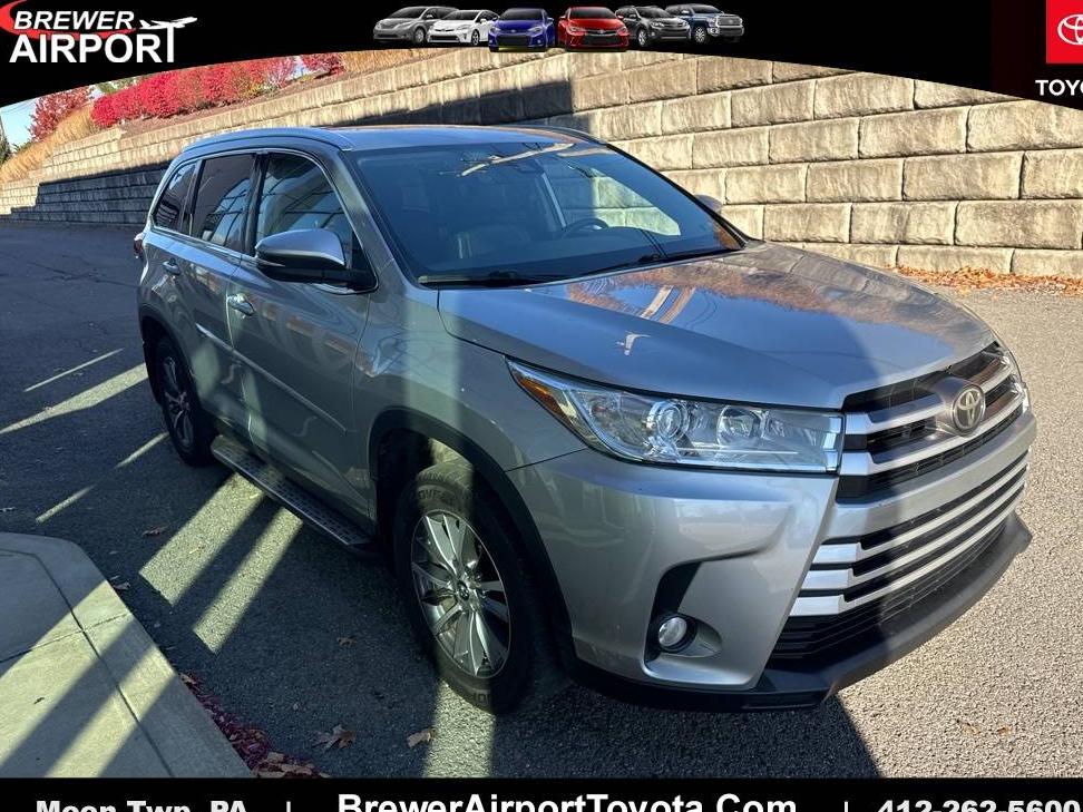 TOYOTA HIGHLANDER 2019 5TDJZRFH2KS996865 image